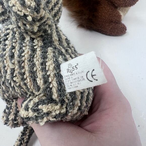 Russ Home Buddies Sniffy Mouse Acorn Squirrel Terry Cloth Sensory Beanie Set - Picture 5 of 9